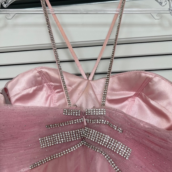 Pink Prom dress with sequin straps and sparkles throughout - Picture 4 of 12